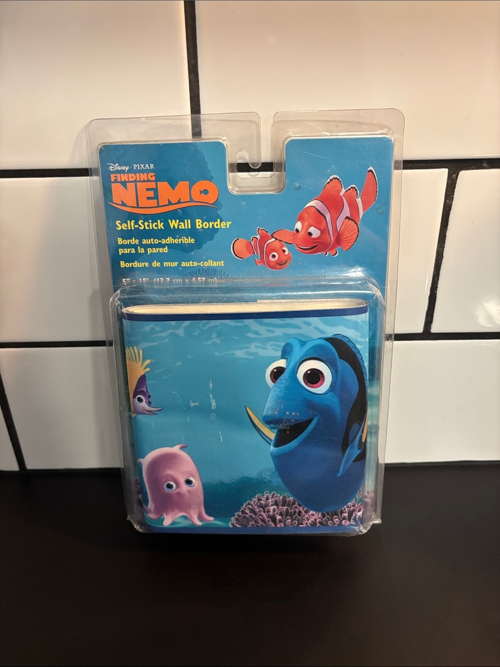 Vintage Disney Pixar Finding Nemo Self-Stick Wall Border